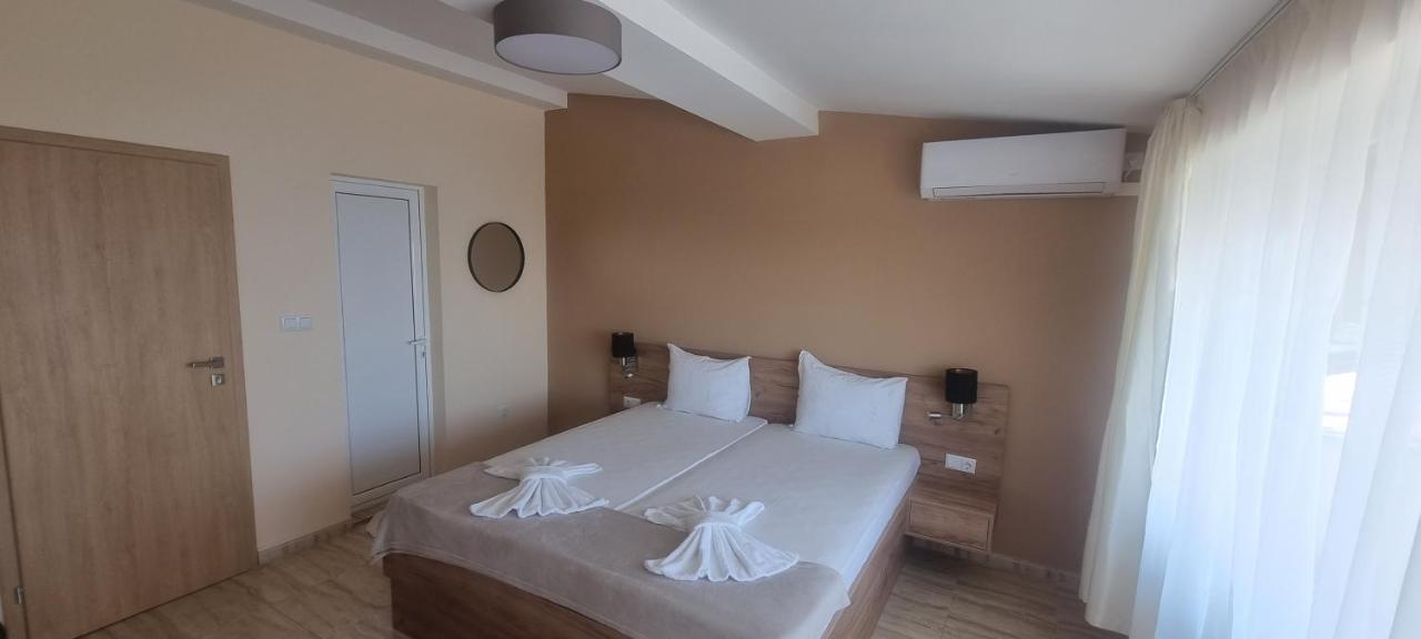 Family Hotel Alfa Vita Sozopol Exterior foto
